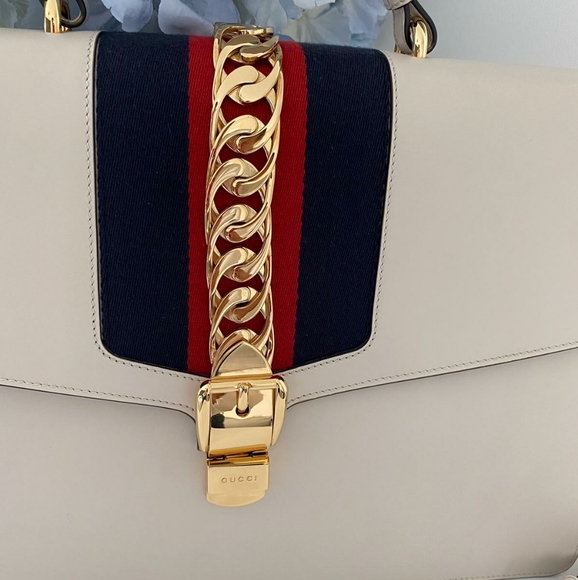 (SOLD)Gucci bag - Picture 4 of 5